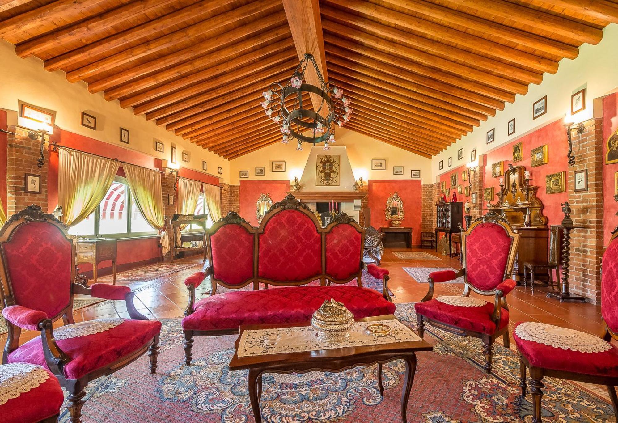 Tenuta Pian D'Attesio - Agriturismo Castelletto Soprano Luaran gambar