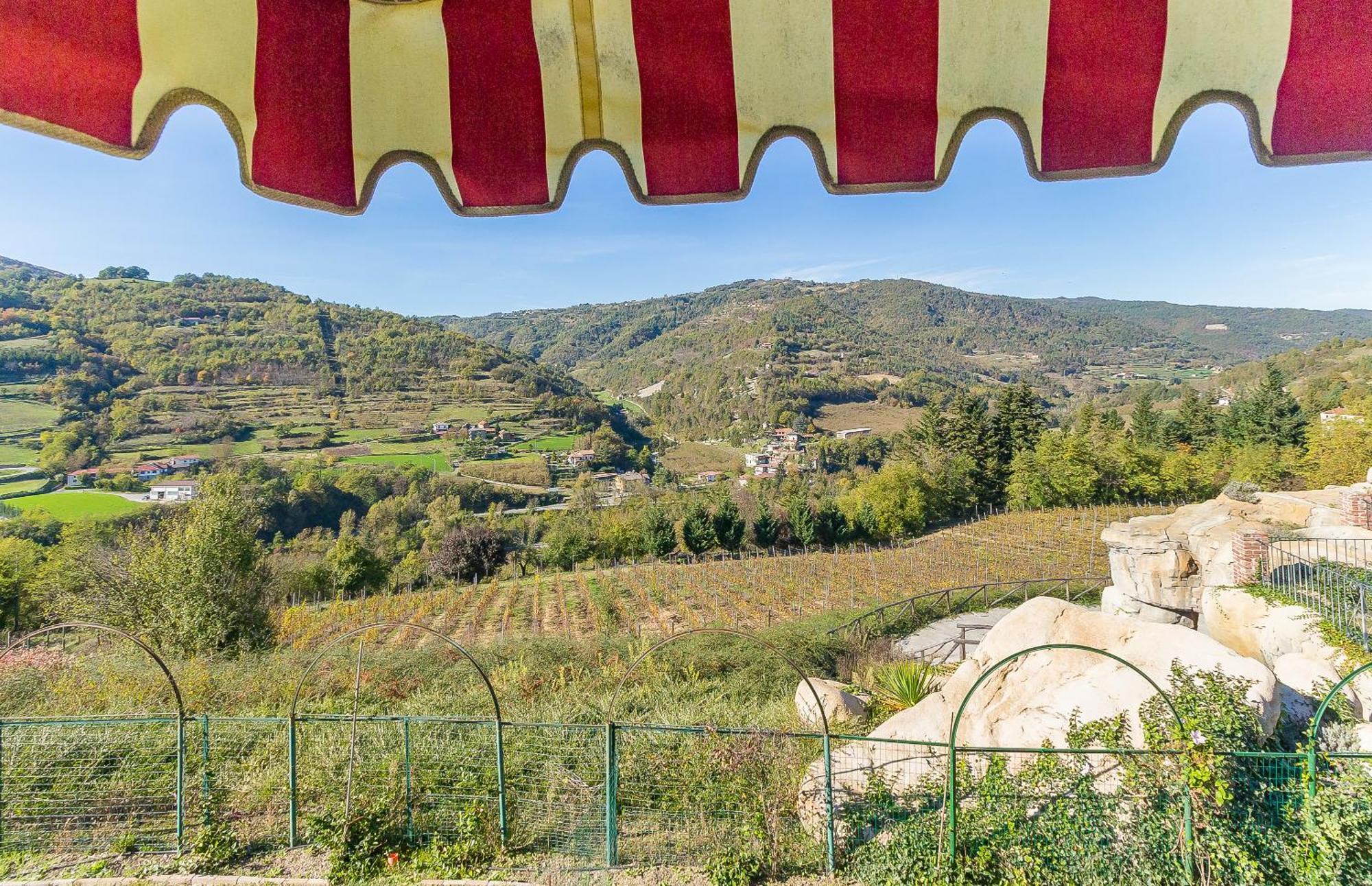 Tenuta Pian D'Attesio - Agriturismo Castelletto Soprano Luaran gambar