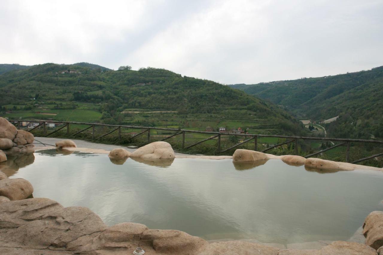 Tenuta Pian D'Attesio - Agriturismo Castelletto Soprano Luaran gambar