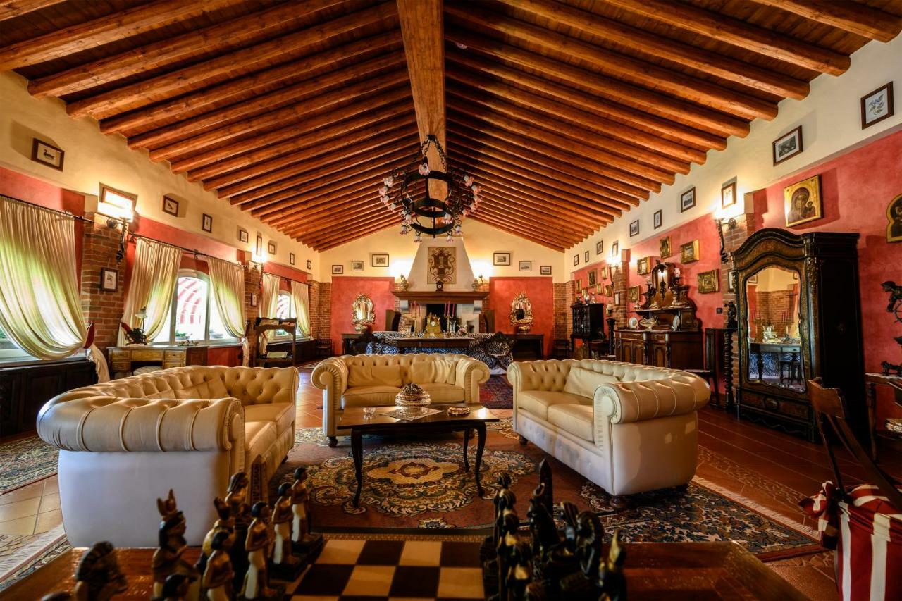 Tenuta Pian D'Attesio - Agriturismo Castelletto Soprano Luaran gambar