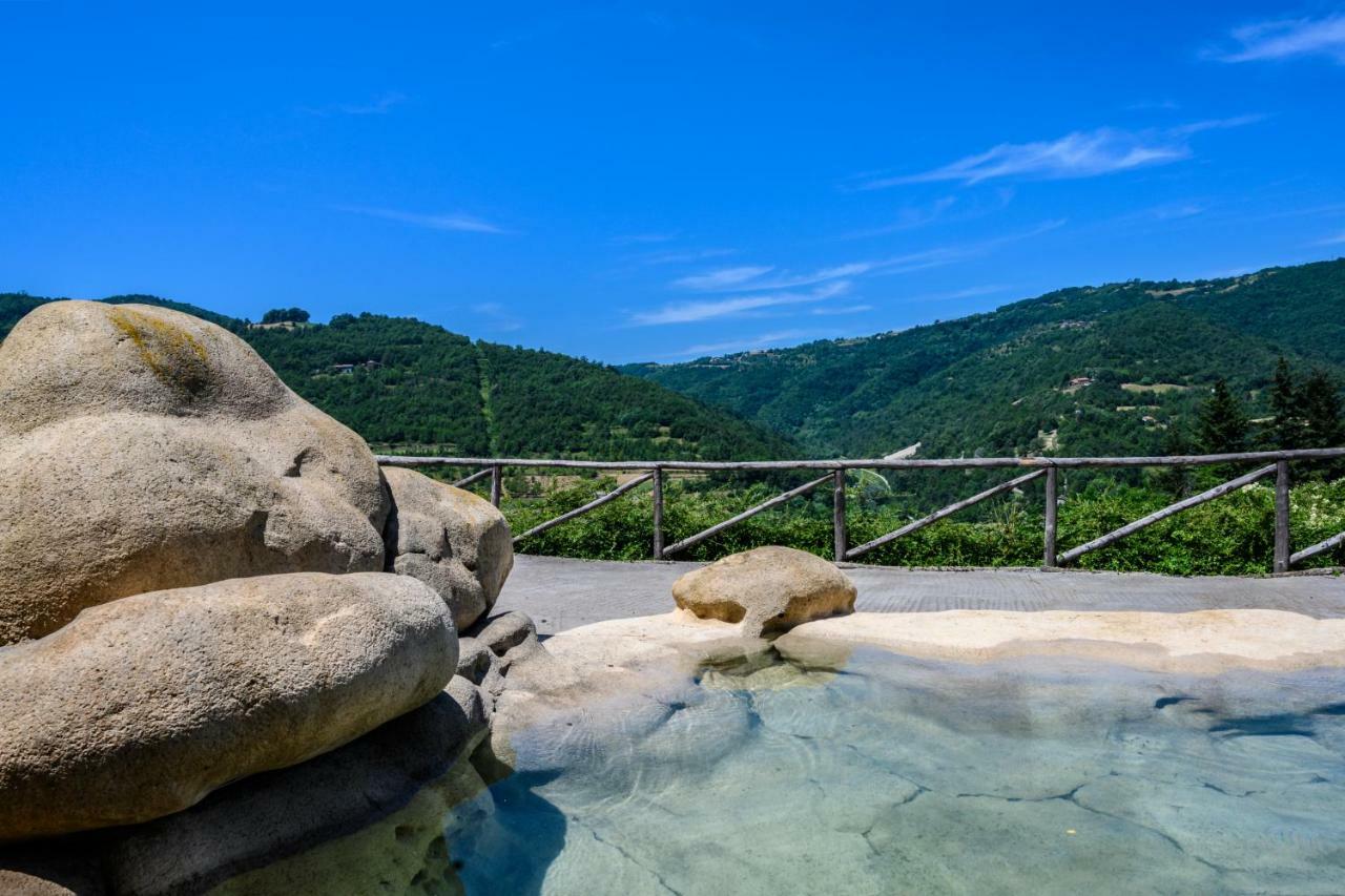 Tenuta Pian D'Attesio - Agriturismo Castelletto Soprano Luaran gambar